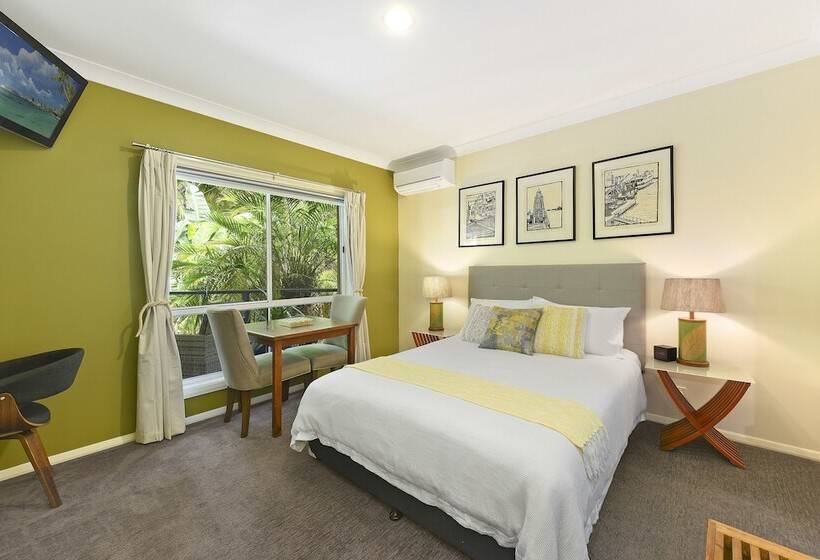 Azura Beach House B&b