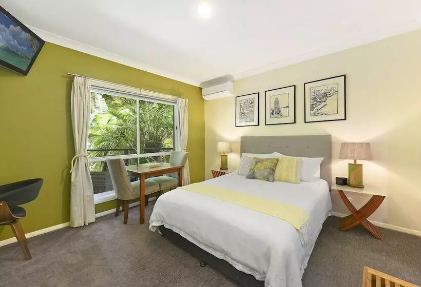 Azura Beach House B&b