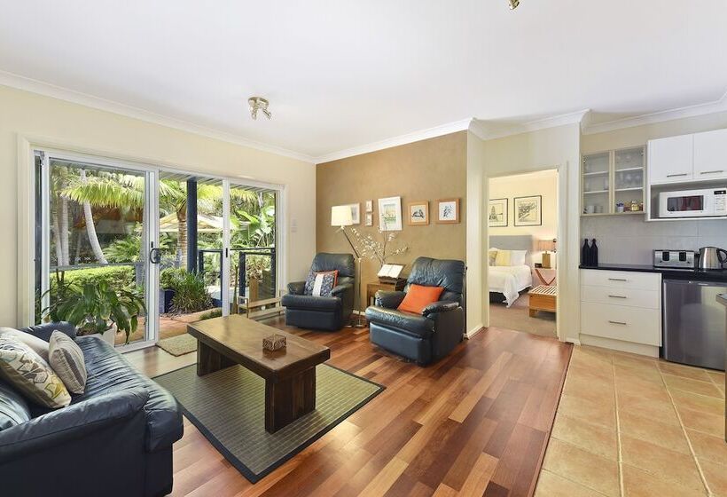 Azura Beach House B&b