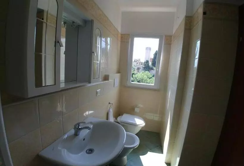 تختخواب و صبحانه Antico Borgo Piceno