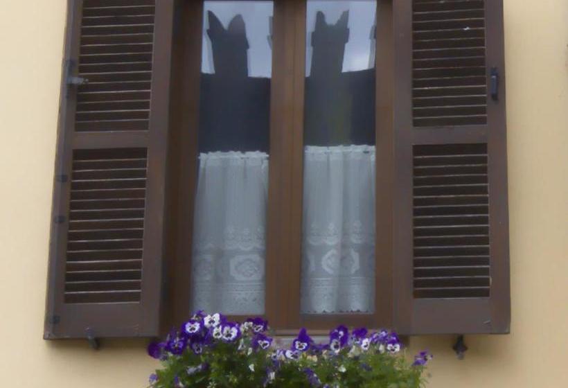 צימר Locanda Delle Ginestre