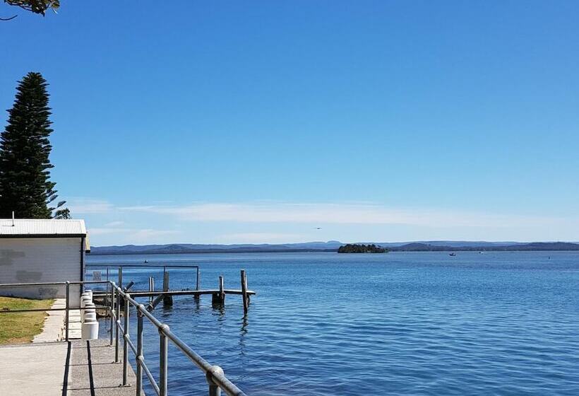 住宿加早餐  The Entrance Backpackers