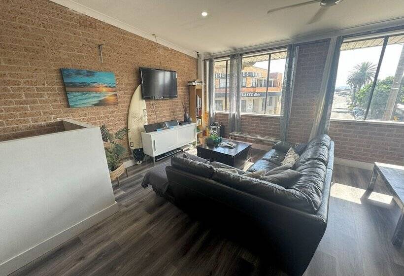 住宿加早餐  The Entrance Backpackers