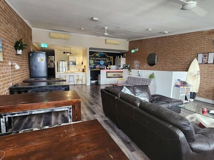 住宿加早餐  The Entrance Backpackers