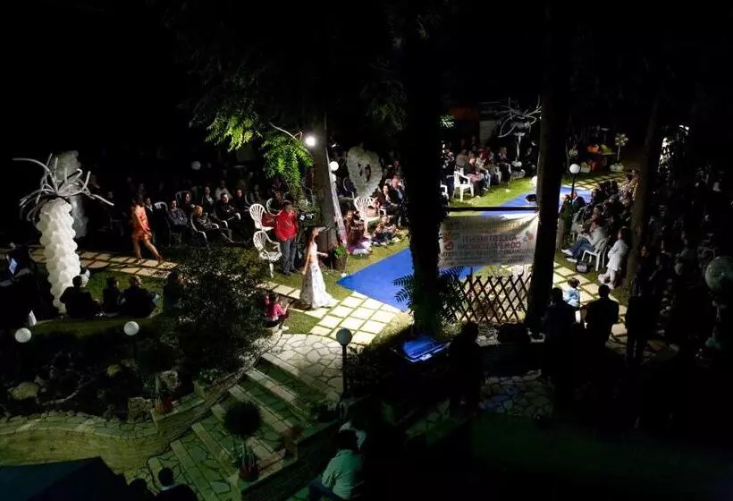 Aamiaismajoitus (B&B) Villa Martina