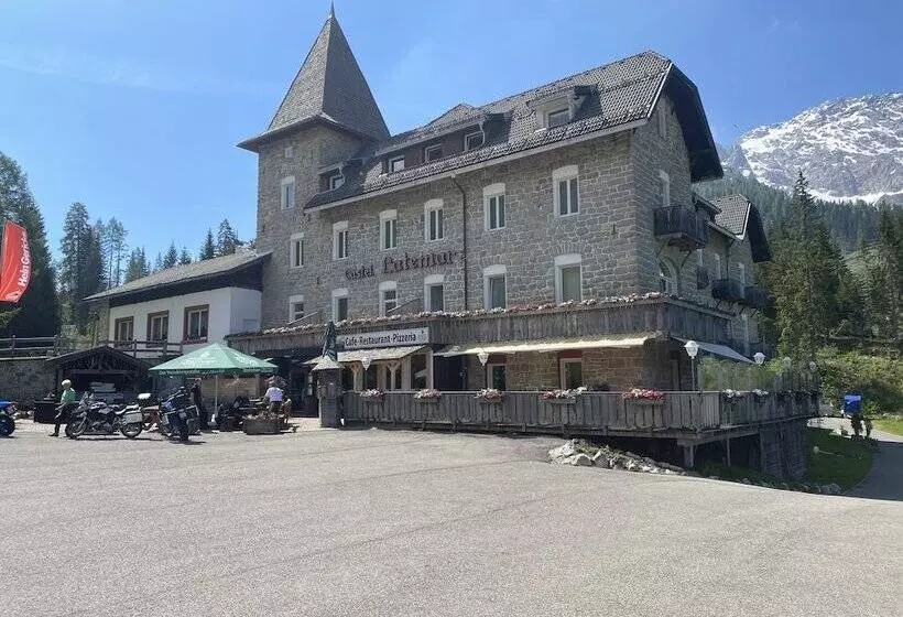 Hotelli Castel Latemar