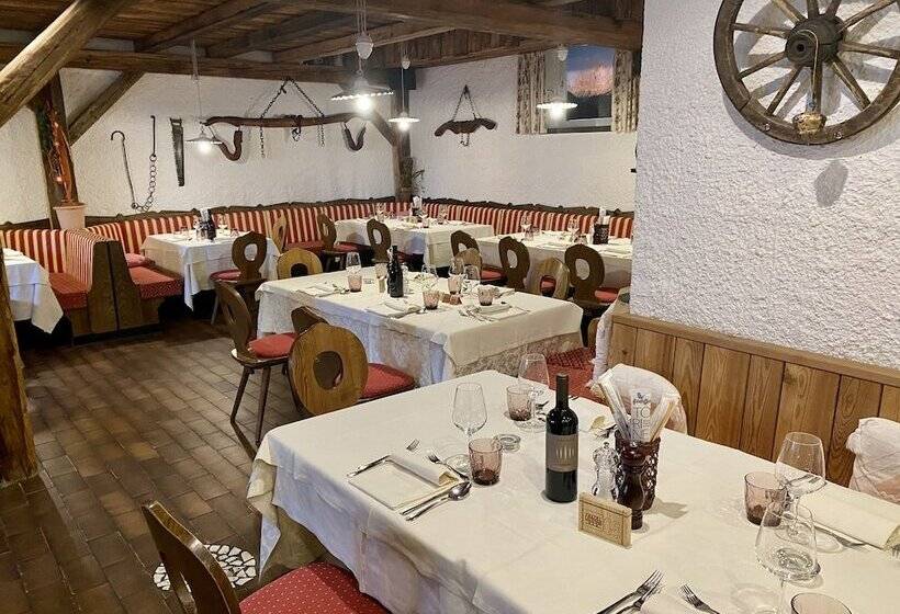 Отель Castel Latemar