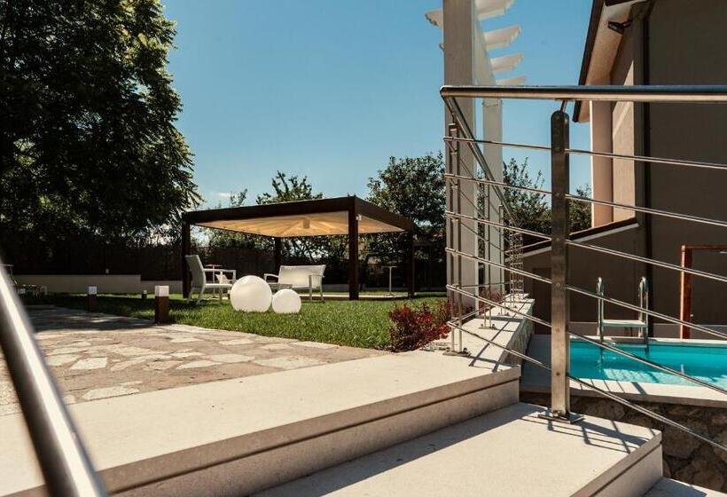 ホテル Degli Olmi