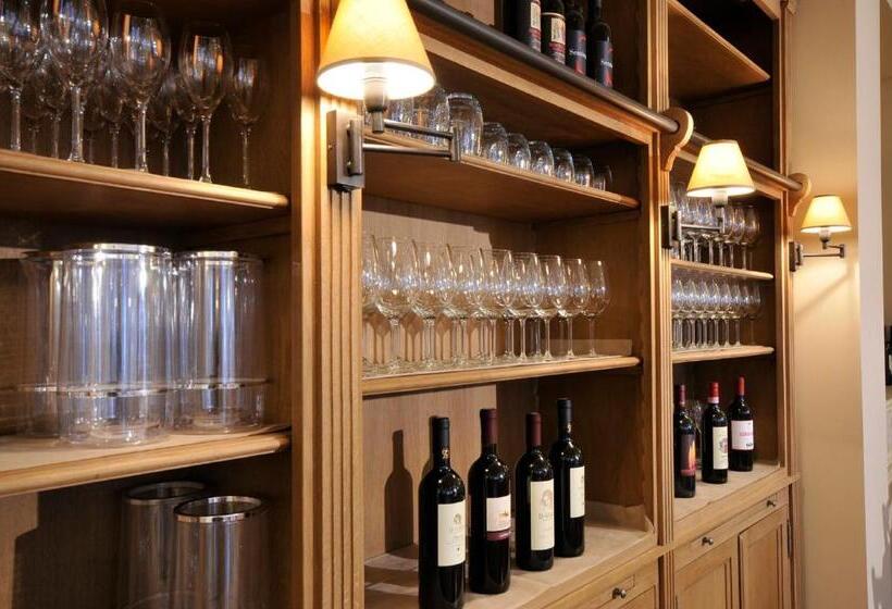 Отель Dei Conti