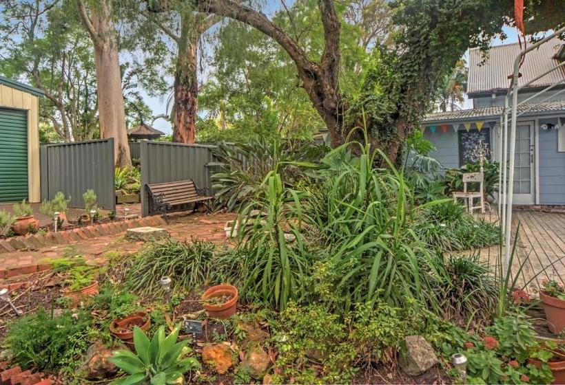 مبيت وإفطار The Pines