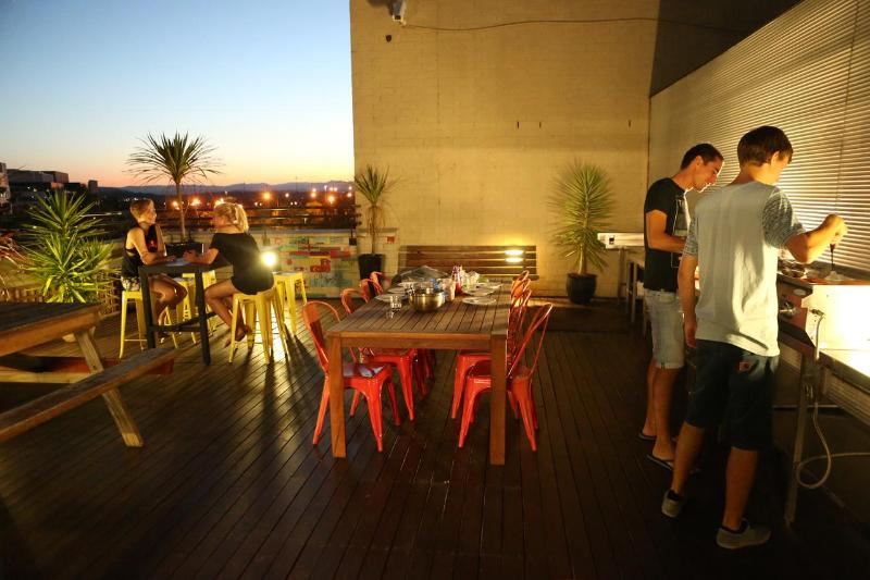 فندق صغير The Village Canberra