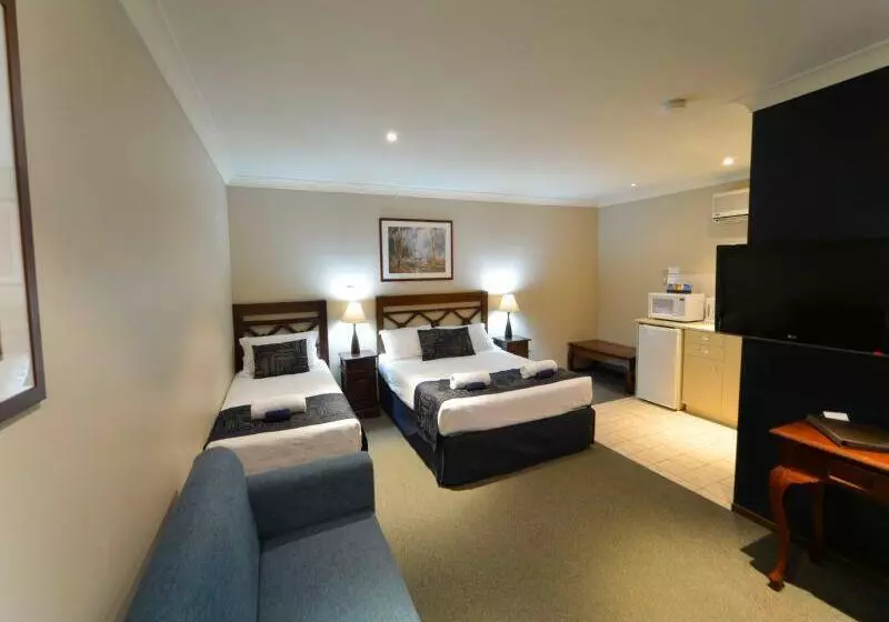 Wattle Grove Motel