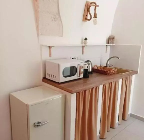 Aamiaismajoitus (B&B) Dimora Giulia, Luxury Suite And Spa