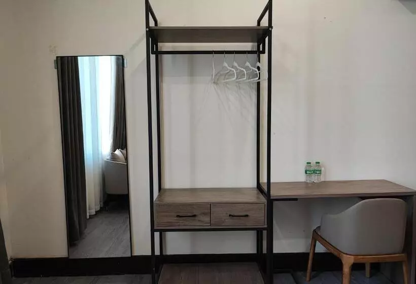 ホテル Amazon Central