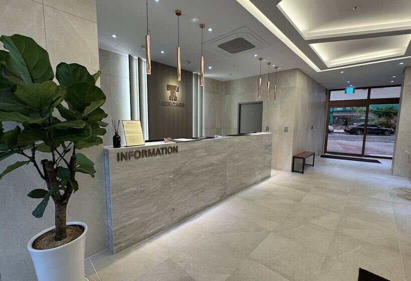 호텔 From H Heritage