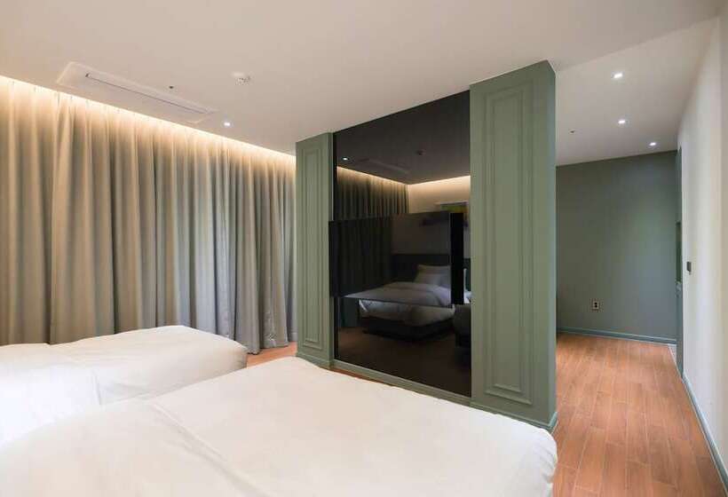 호텔 From H Heritage