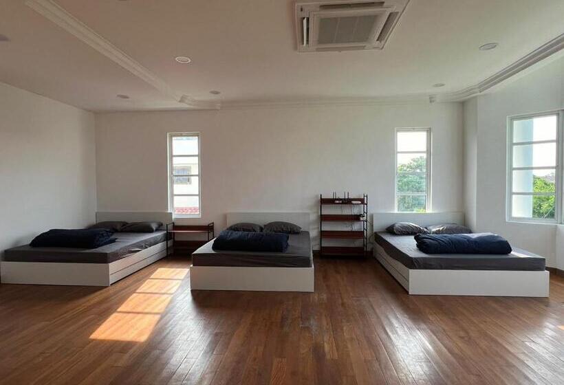 Отель Degarden House Klang