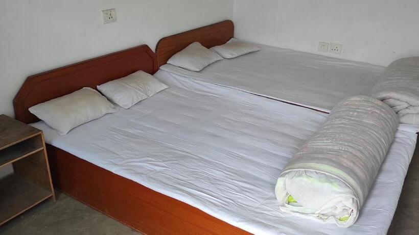 هتل Lumbini Village Garden Lodge