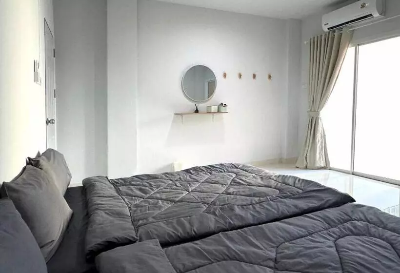 Majatalo The Pocket Park @hatyai