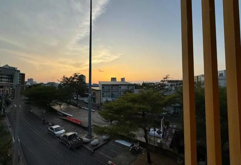 Majatalo The Pocket Park @hatyai