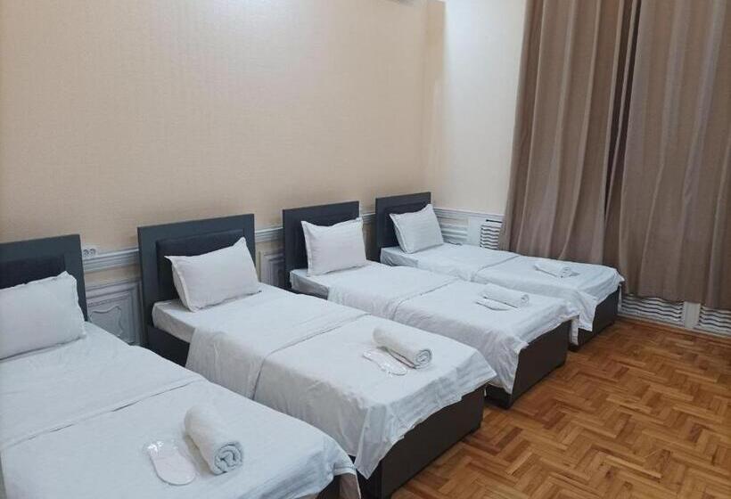 تختخواب و صبحانه Nice Trip