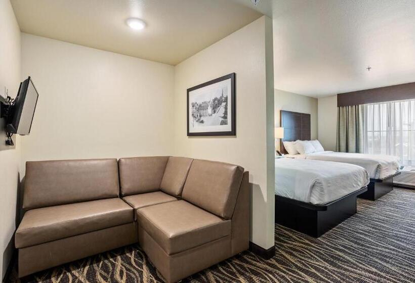 Cobblestone Hotel & Suites   Rhinelander