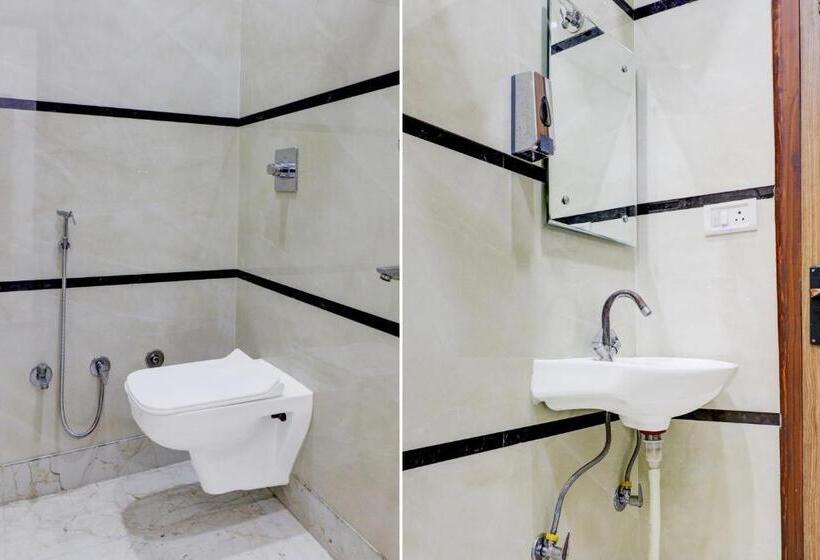 Hotel Super Collection O Nirvan