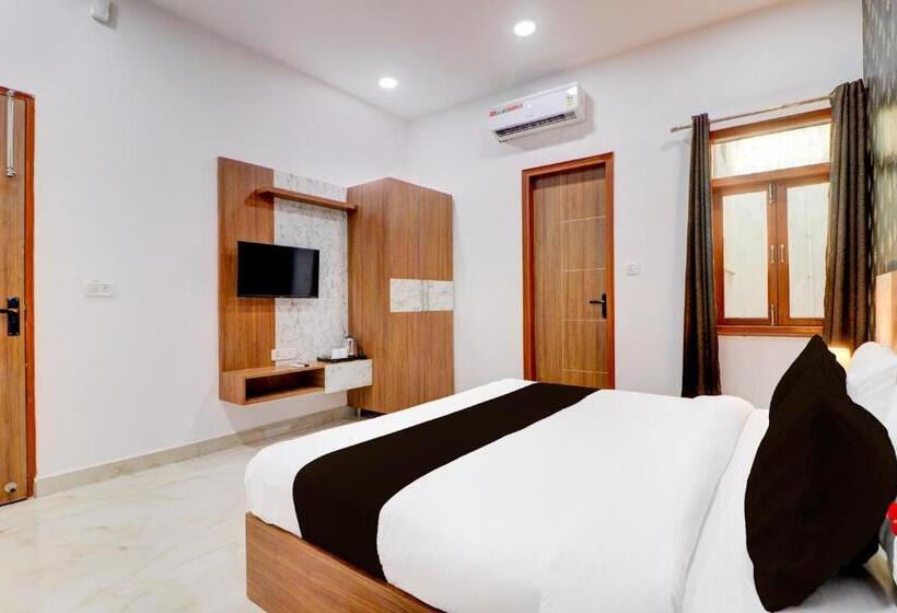 Hotel Super Collection O Nirvan