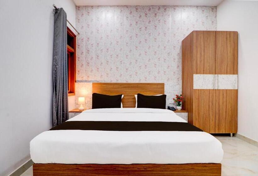 Hotel Super Collection O Nirvan