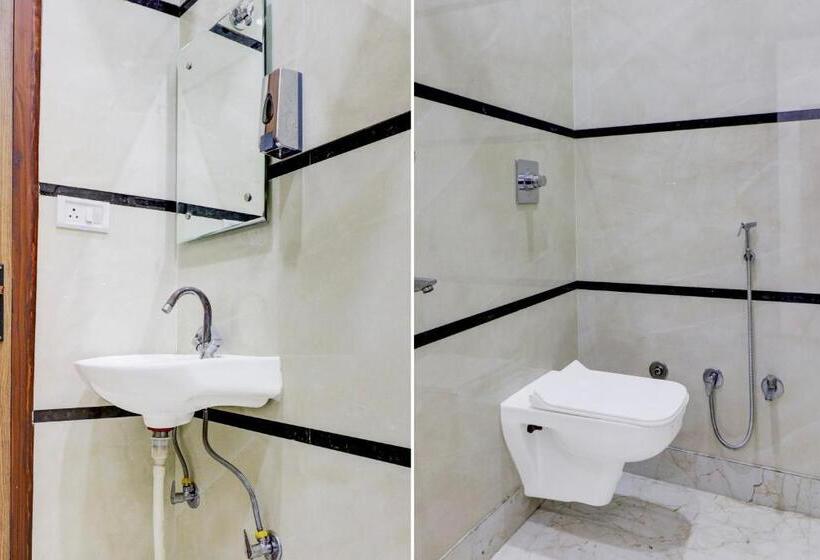 Hotel Super Collection O Nirvan