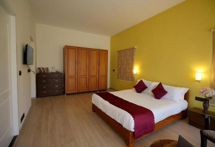 Hotel Akkandi Veedu Fairy Falls By Xacro