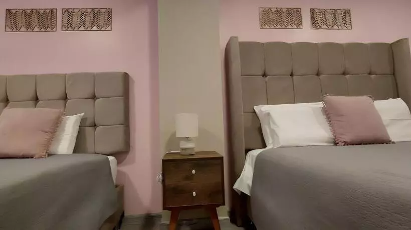 ホテル Hostal ñan Tika