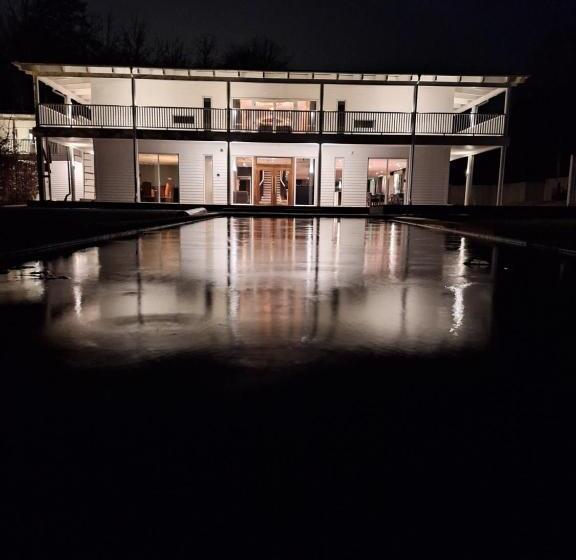 هتل L Toftalund Ab