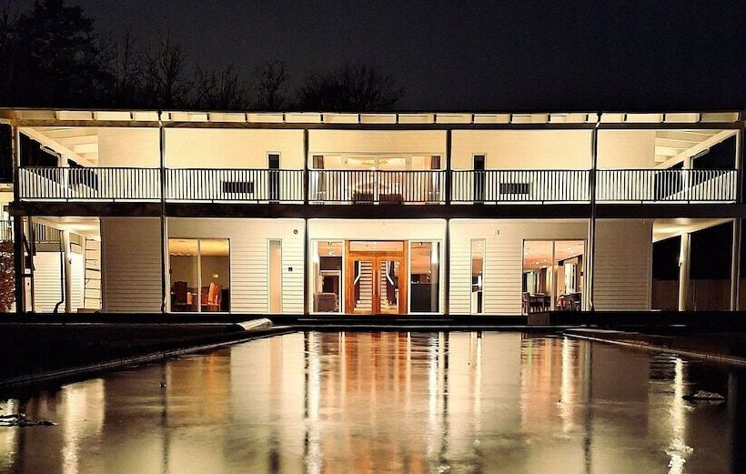 هتل L Toftalund Ab