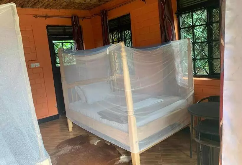 هتل Mpanga Nature Center