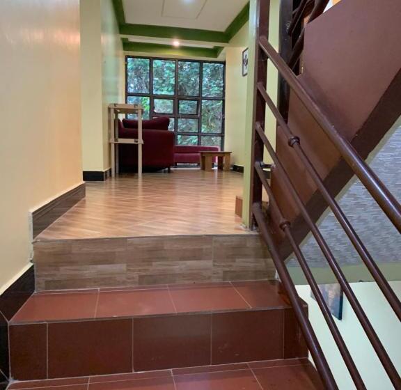 هتل Mpanga Nature Center