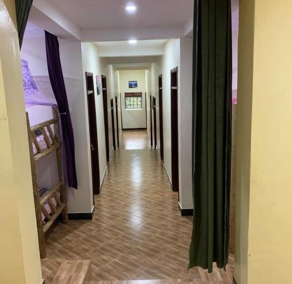 هتل Mpanga Nature Center