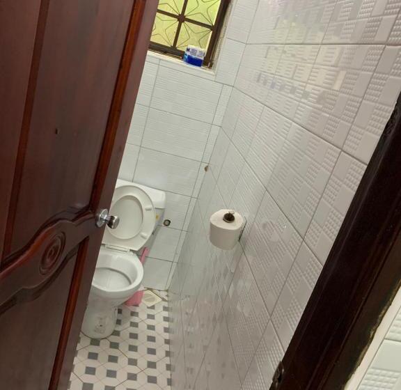 هتل Mpanga Nature Center