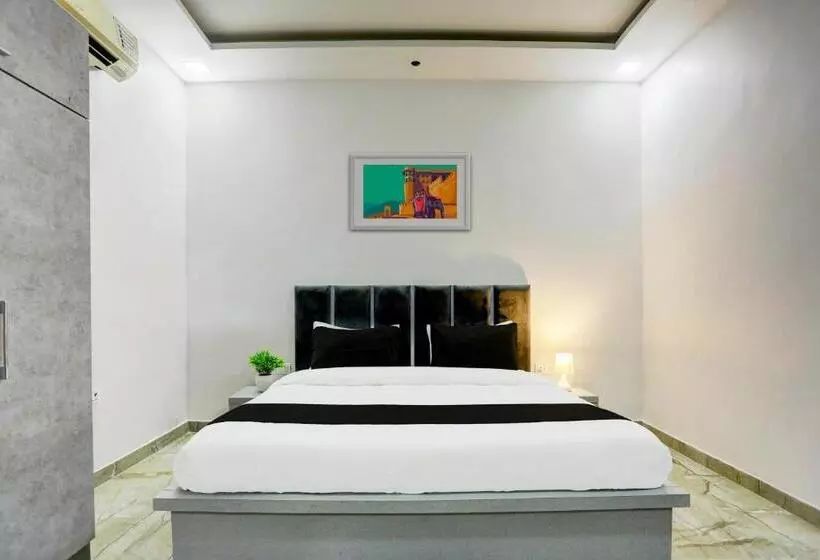 Oyo Flagship The Ashoka Hotel Restaurant And Banquet