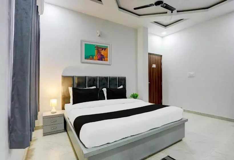 Oyo Flagship The Ashoka Hotel Restaurant And Banquet