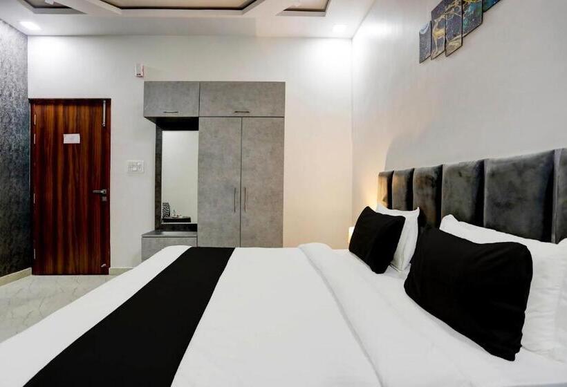 Oyo Flagship The Ashoka Hotel Restaurant And Banquet