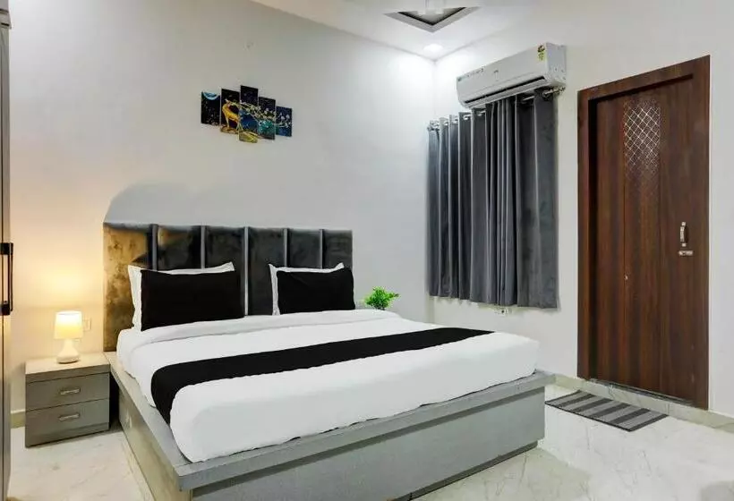Oyo Flagship The Ashoka Hotel Restaurant And Banquet