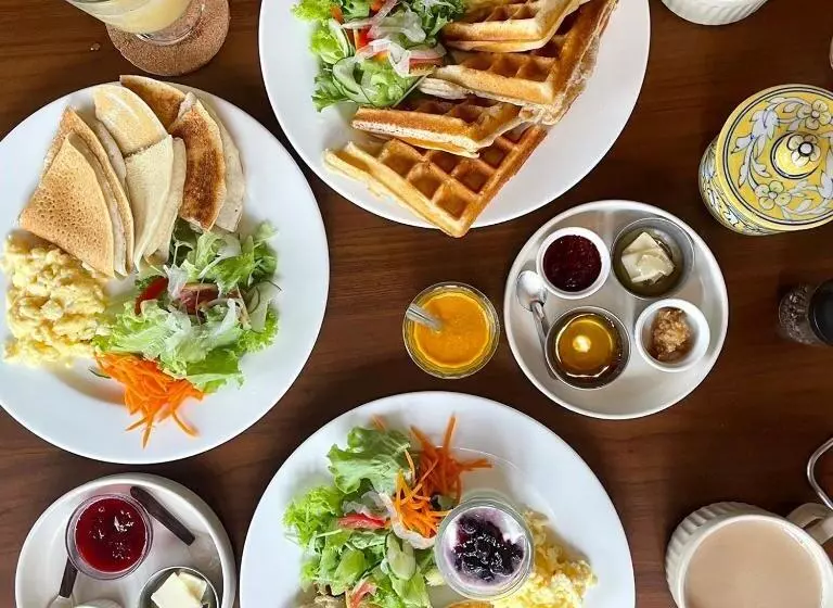 Majatalo Wood Be Good Inn