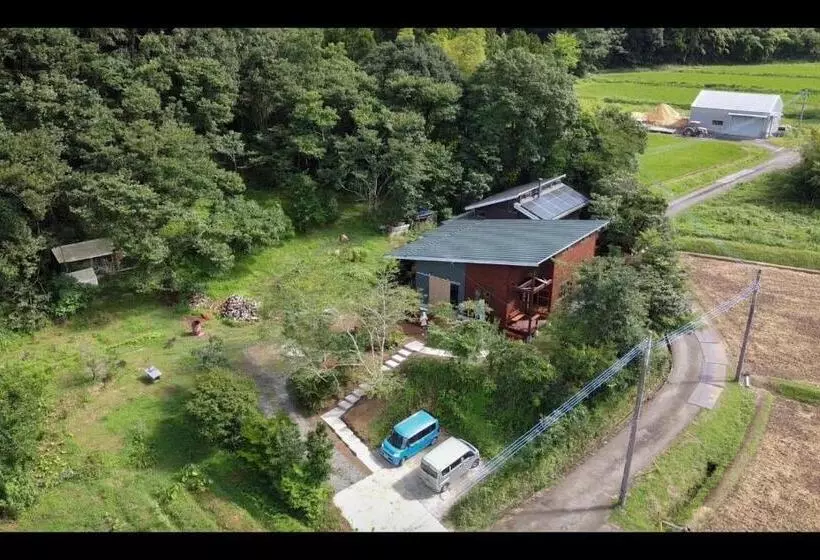 Majatalo Wood Be Good Inn