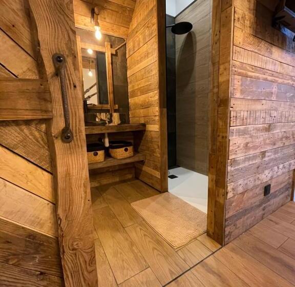 مبيت وإفطار Le Relais Des Caleches   La Chaleureuse