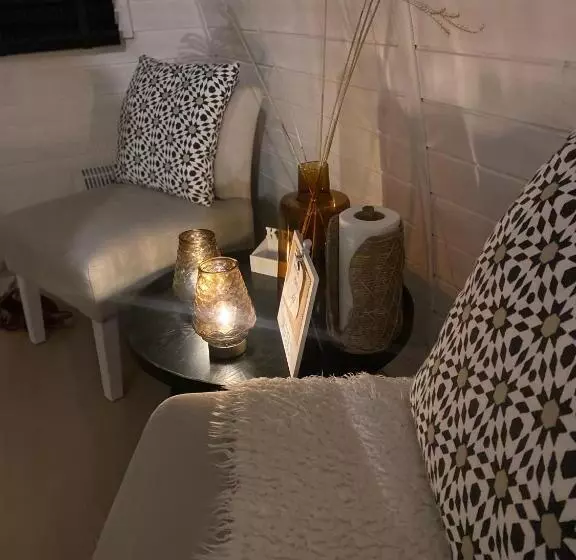 Slapen Bij De Stewardess B&b Almere
