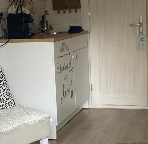 Slapen Bij De Stewardess B&b Almere