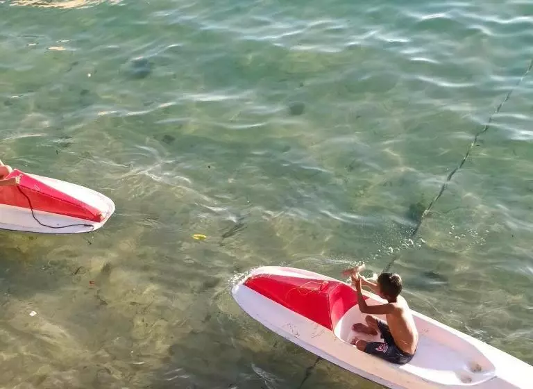 Bunaken 18 Diving Resort And Cafe