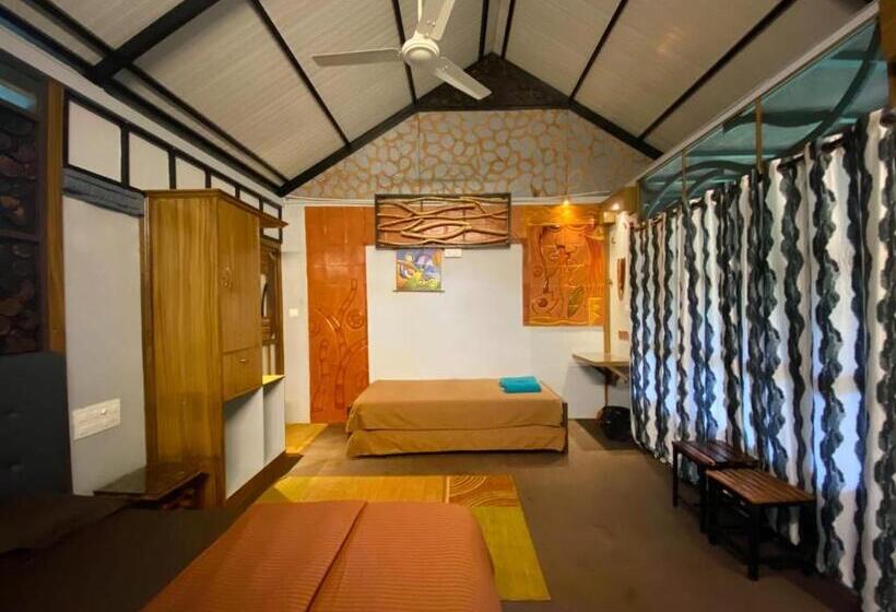 Hotel Brook Streak Wayanad