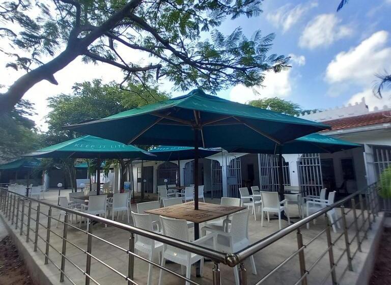 Hotel Maasai Barracks Resort